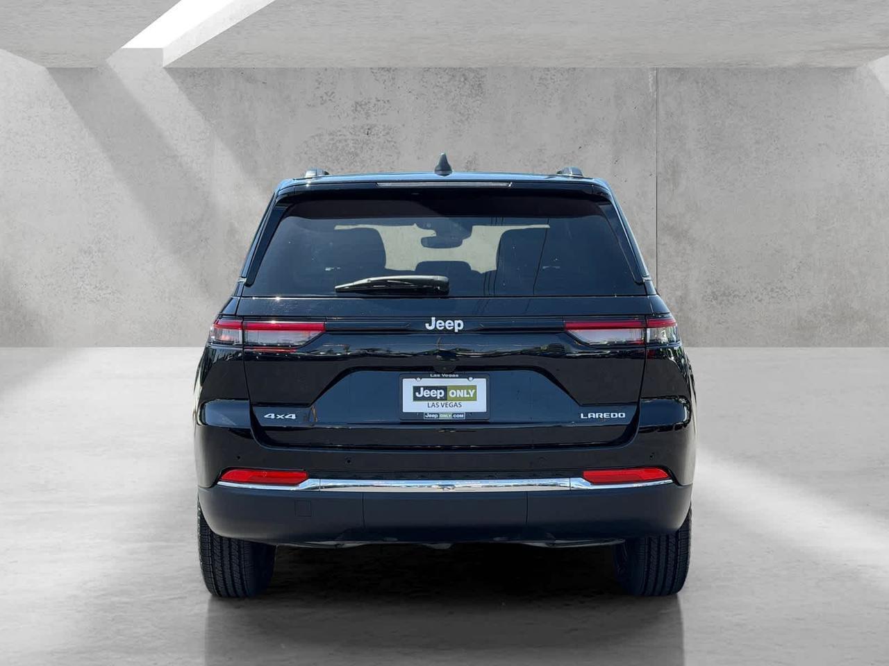 2024 Jeep Grand Cherokee Laredo Irving TX