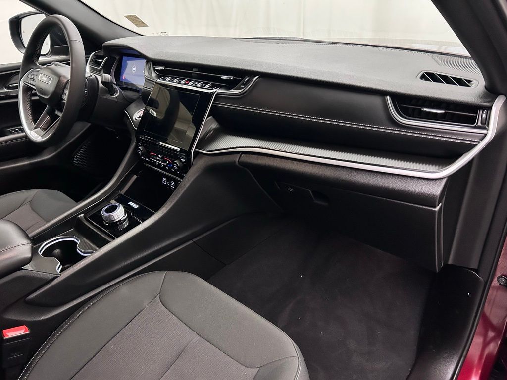 2024 Jeep Grand Cherokee Laredo Portland OR