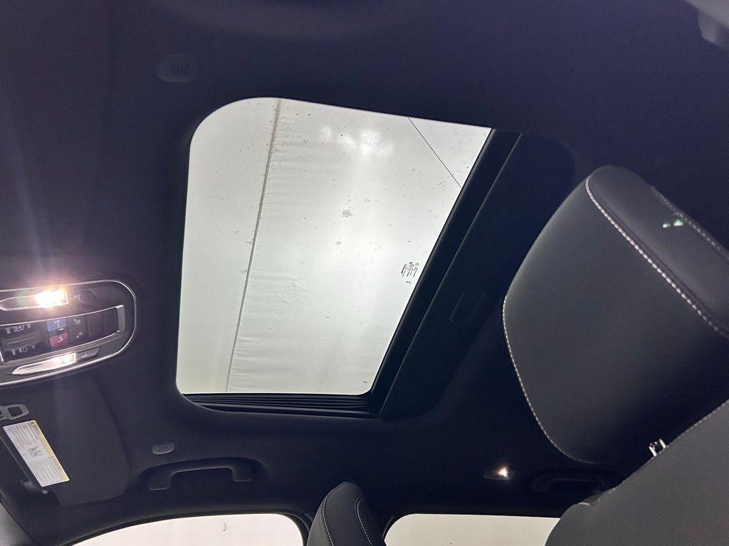 2024 Jeep Grand Cherokee Laredo Portland OR