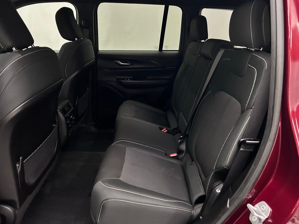 2024 Jeep Grand Cherokee Laredo Portland OR