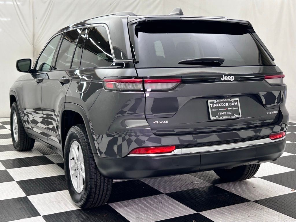 2024 Jeep Grand Cherokee Laredo Portland OR