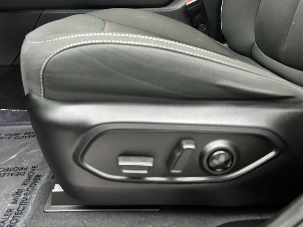 2024 Jeep Grand Cherokee Laredo Portland OR