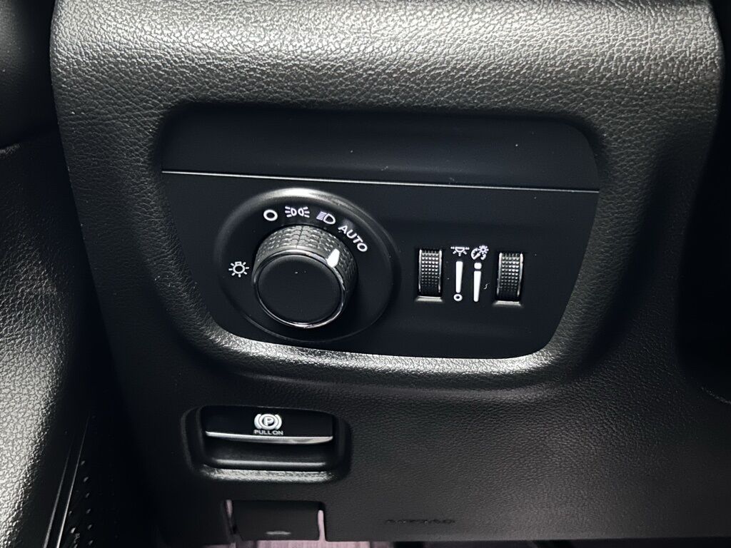 2024 Jeep Grand Cherokee Laredo Portland OR