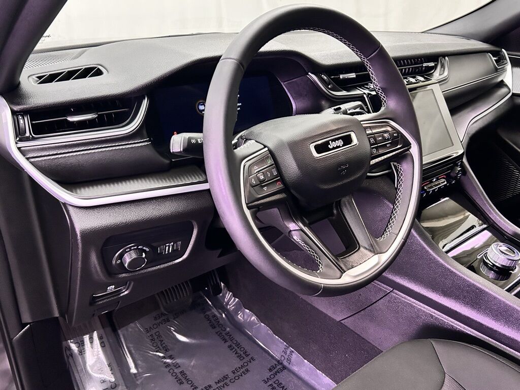 2024 Jeep Grand Cherokee Laredo Portland OR