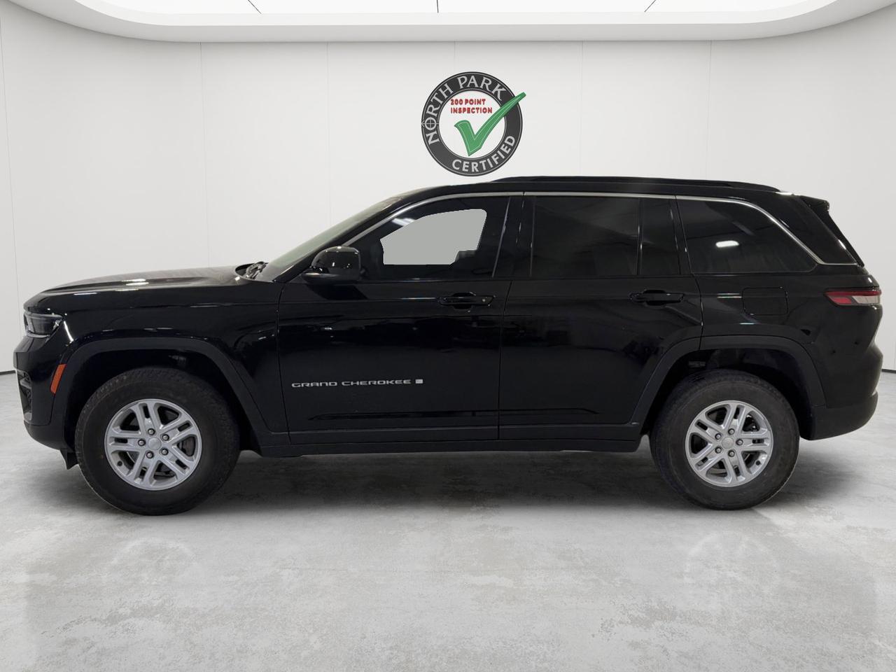2024 Jeep Grand Cherokee Laredo