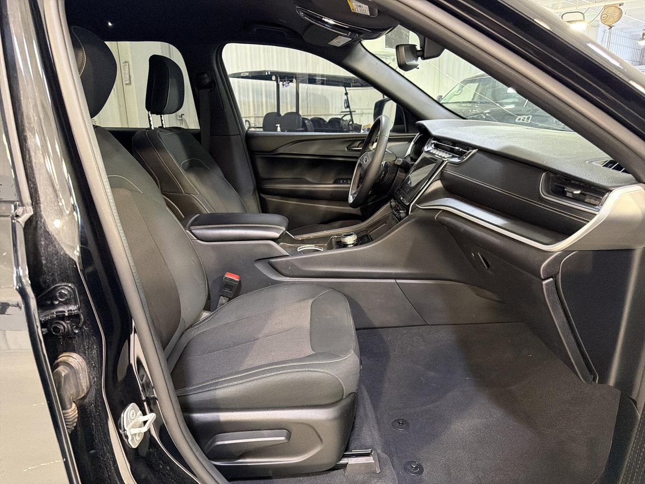 2024 Jeep Grand Cherokee Laredo San Antonio TX