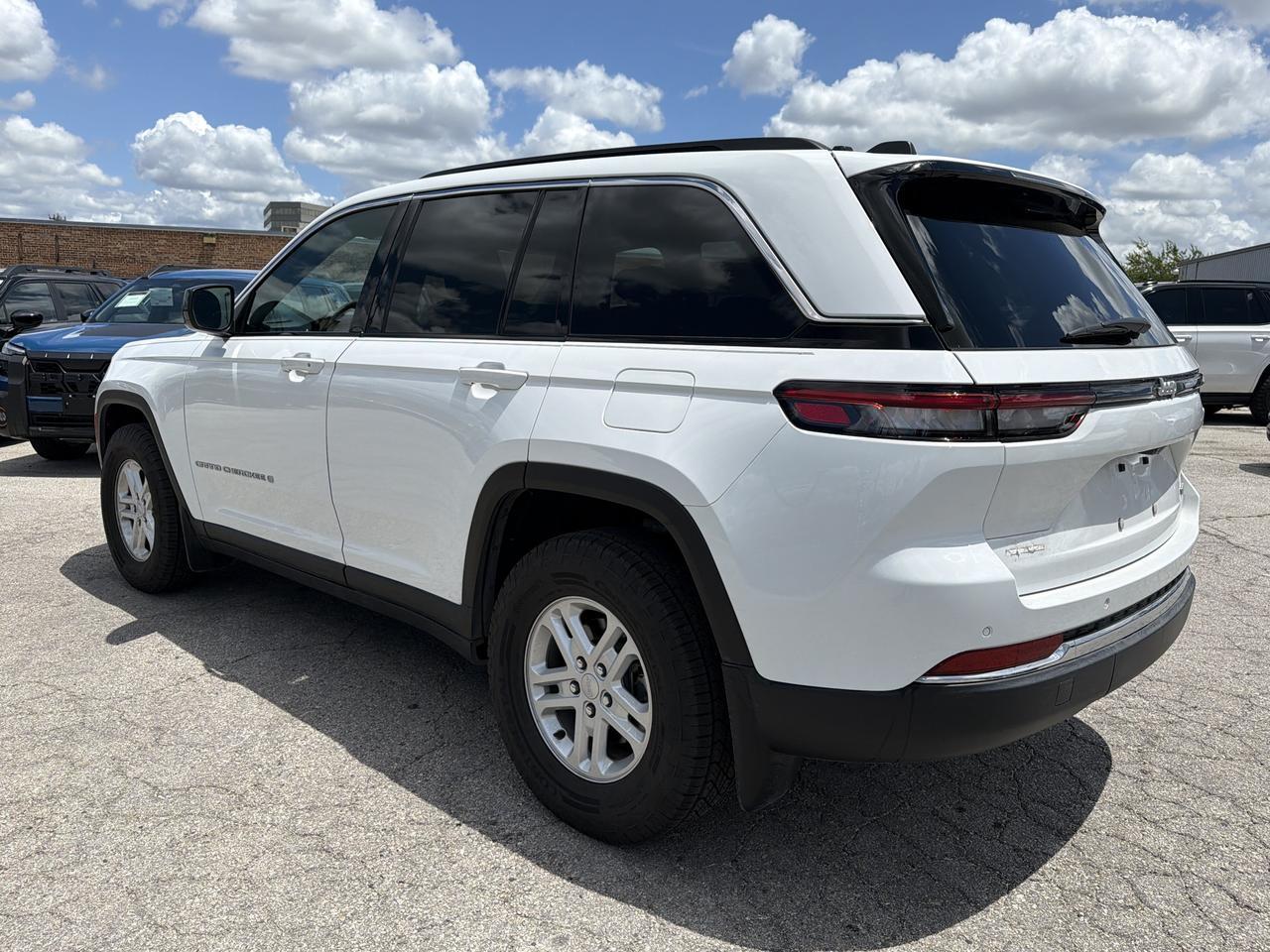 2024 Jeep Grand Cherokee Laredo San Antonio TX