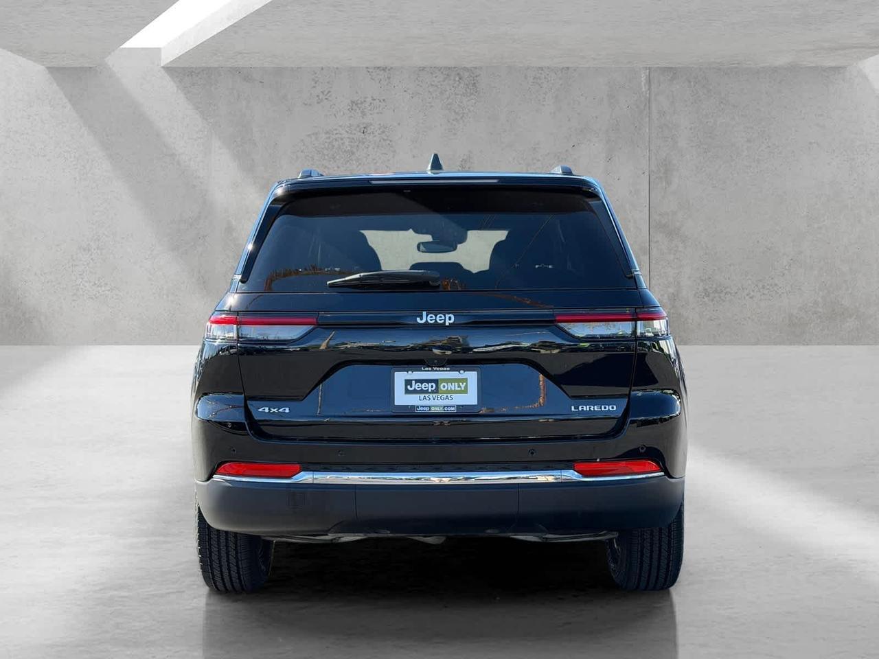 2024 Jeep Grand Cherokee Laredo Irving TX