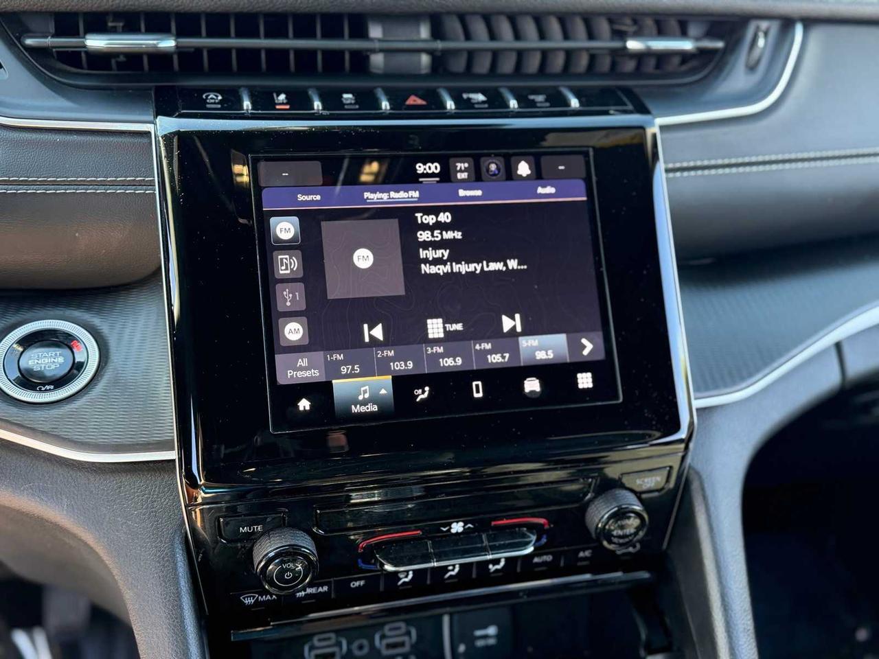 2024 Jeep Grand Cherokee Laredo Irving TX