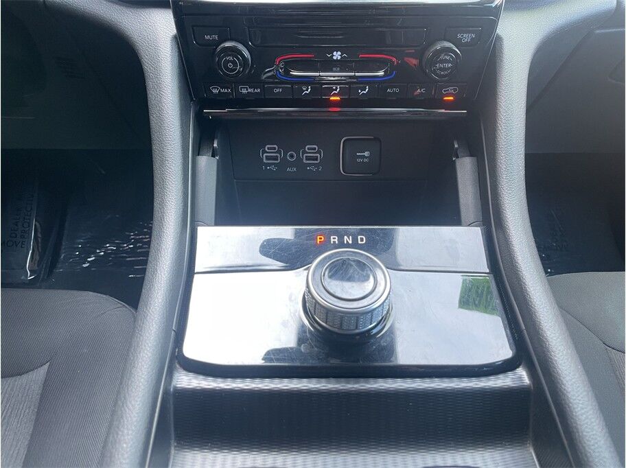 2024 Jeep Grand Cherokee Laredo Sport Utility 4D Port Orchard WA