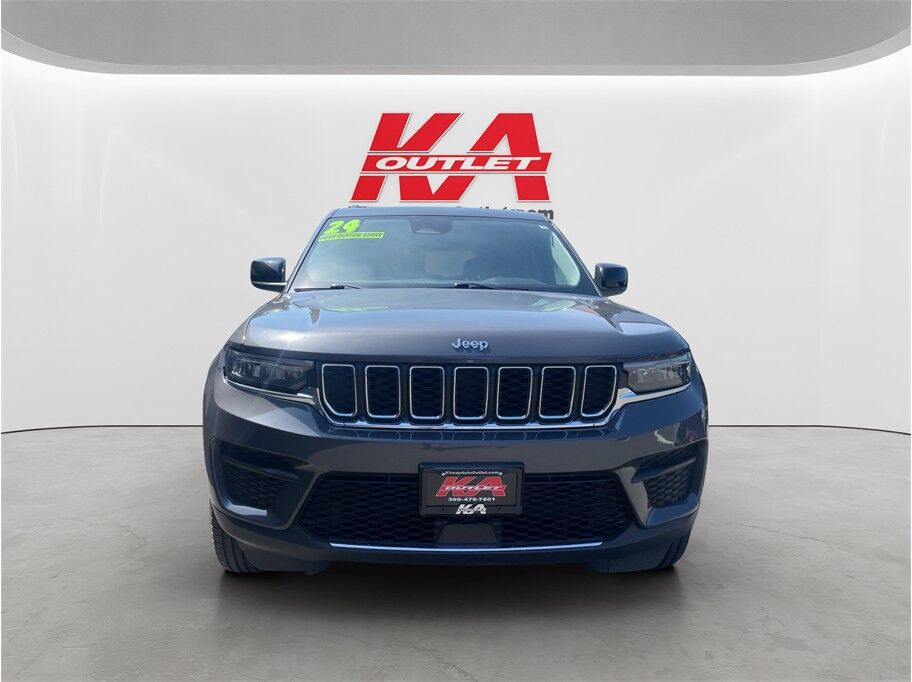 2024 Jeep Grand Cherokee Laredo Sport Utility 4D Port Orchard WA