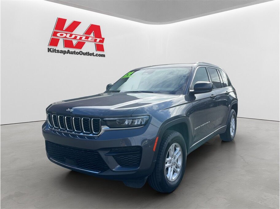2024 Jeep Grand Cherokee Laredo Sport Utility 4D Port Orchard WA