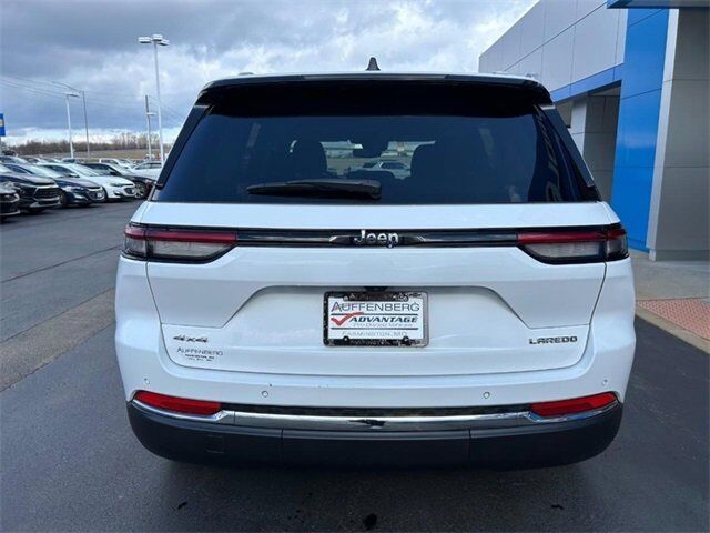 2024 Jeep Grand Cherokee Laredo Farmington MO