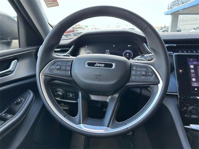 2024 Jeep Grand Cherokee Laredo Farmington MO