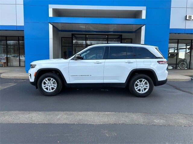 2024 Jeep Grand Cherokee Laredo