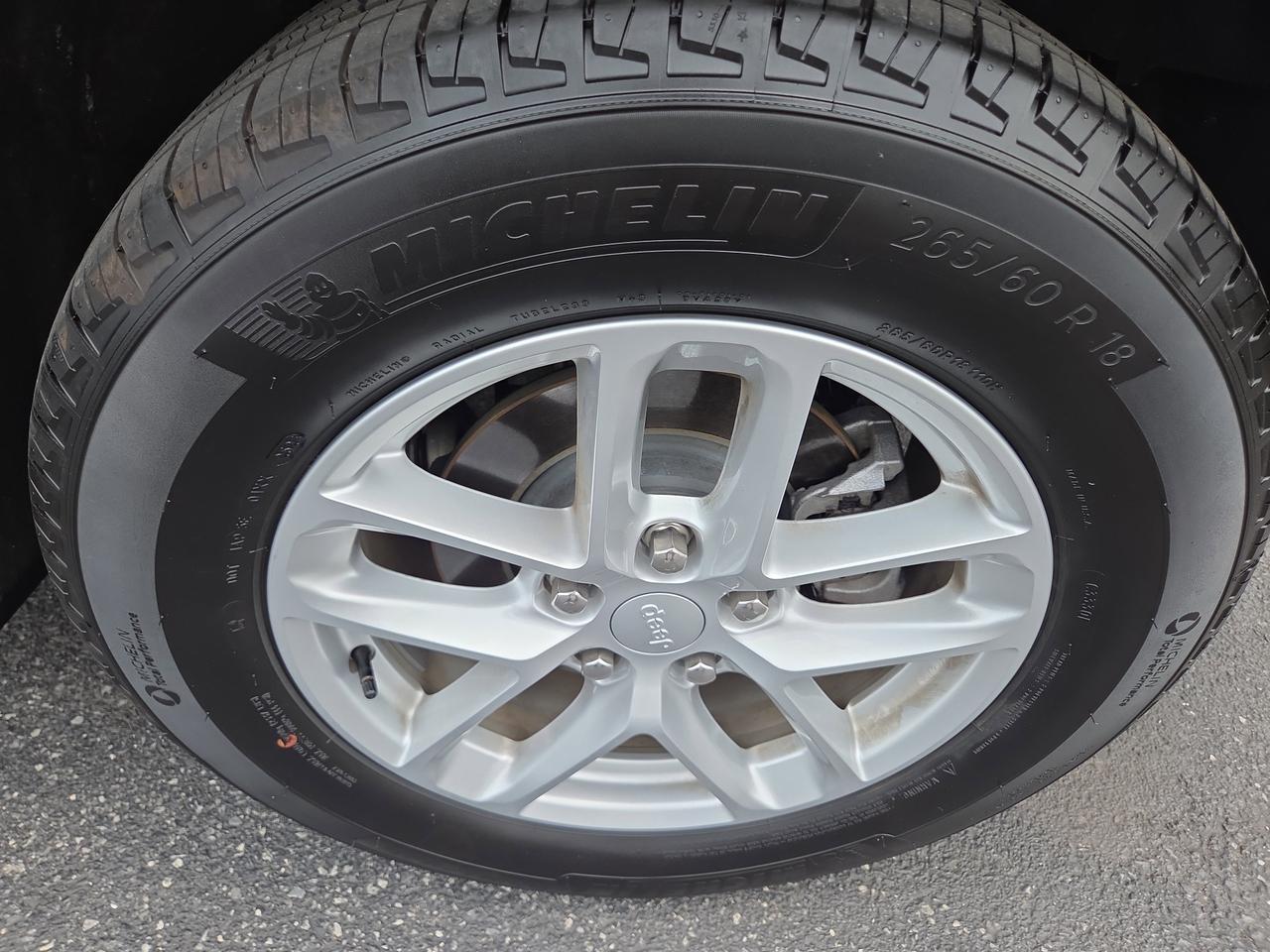 2024 Jeep Grand Cherokee Laredo X Hamburg PA