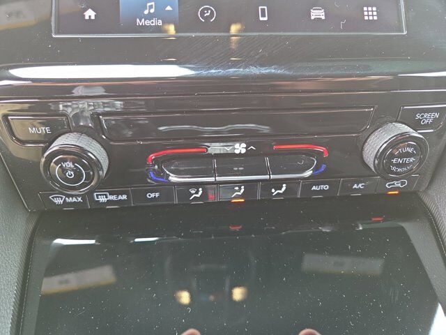 2024 Jeep Grand Cherokee Laredo X HAMBURG PA