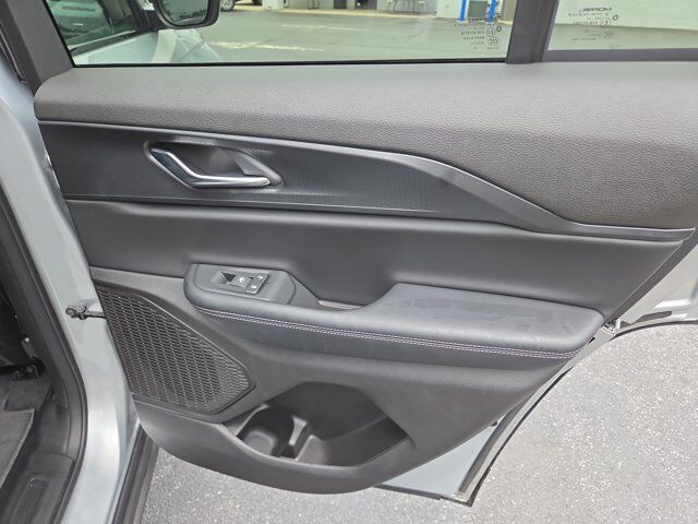 2024 Jeep Grand Cherokee Laredo X HAMBURG PA