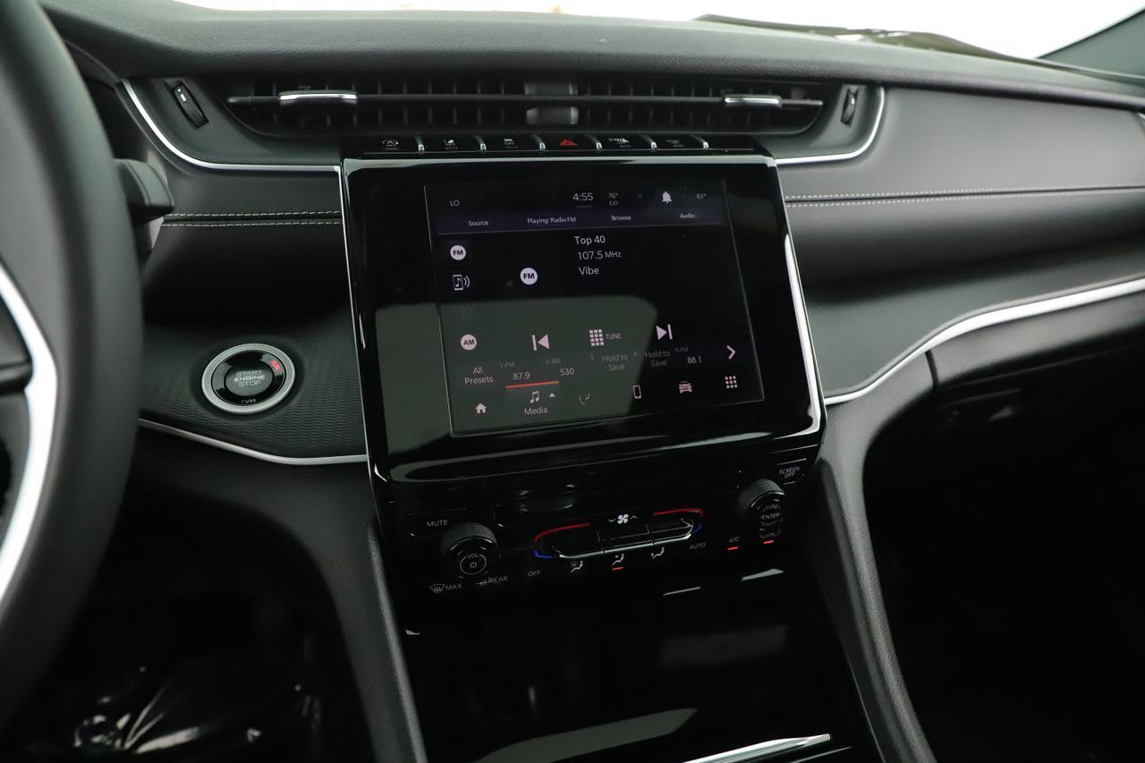 2024 Jeep Grand Cherokee Laredo X New Braunfels TX