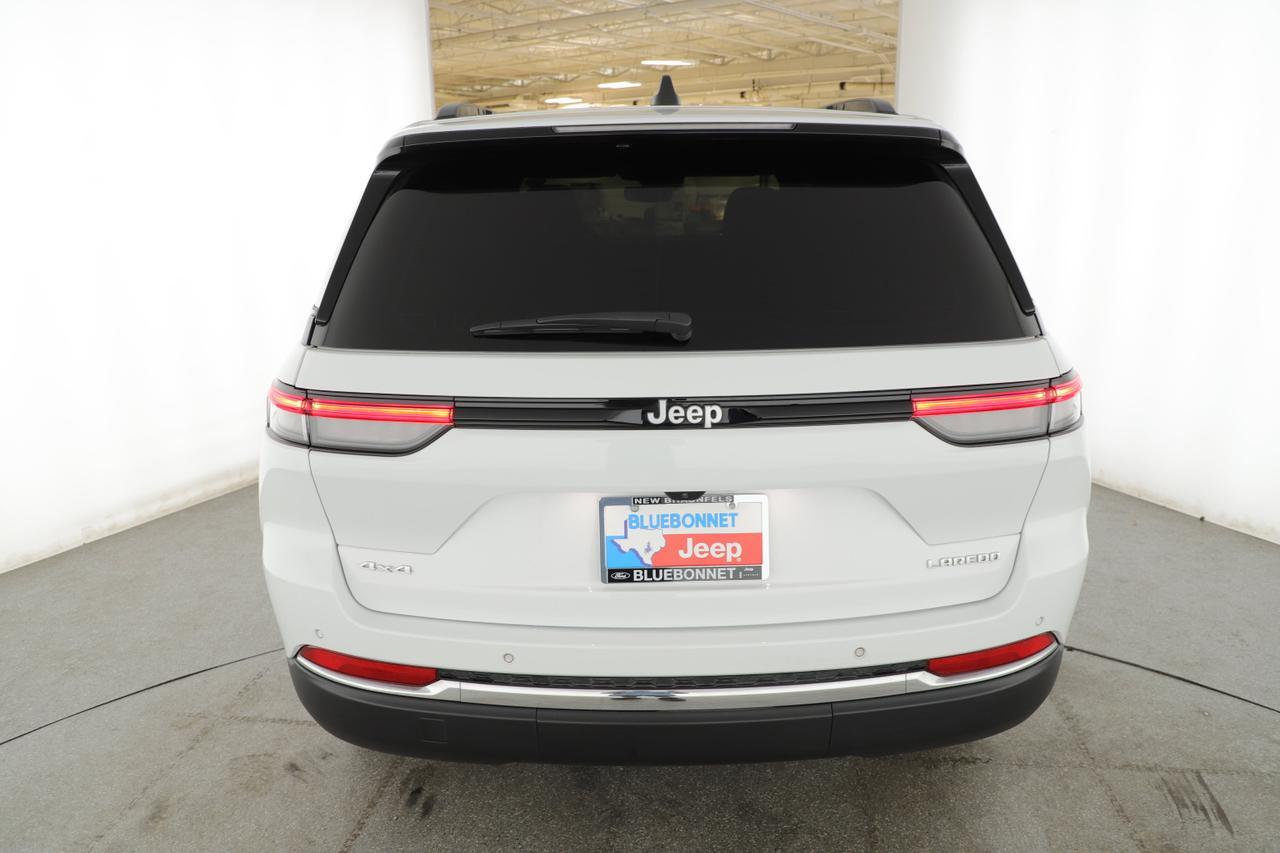 2024 Jeep Grand Cherokee Laredo X New Braunfels TX