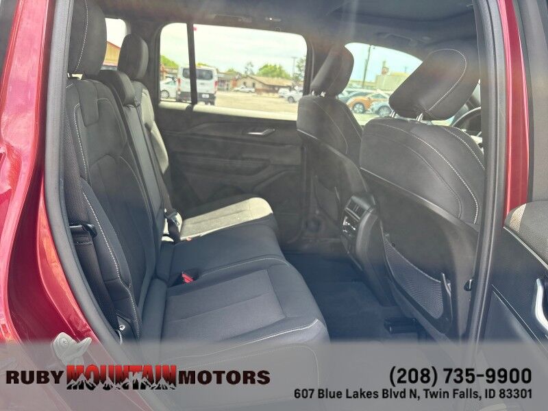 2024 Jeep Grand Cherokee Laredo X Twin Falls ID
