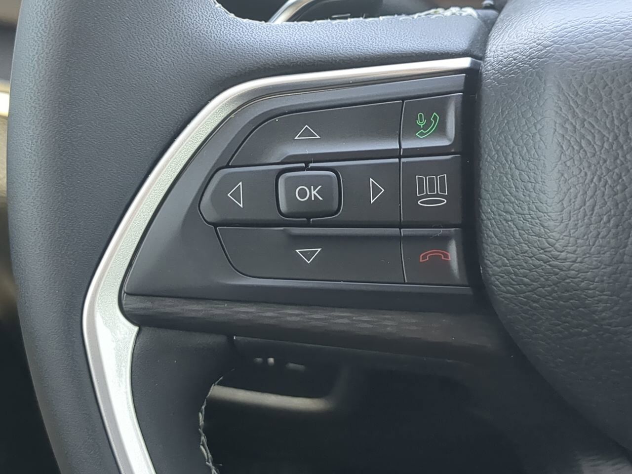 2024 Jeep Grand Cherokee Laredo X Winder GA