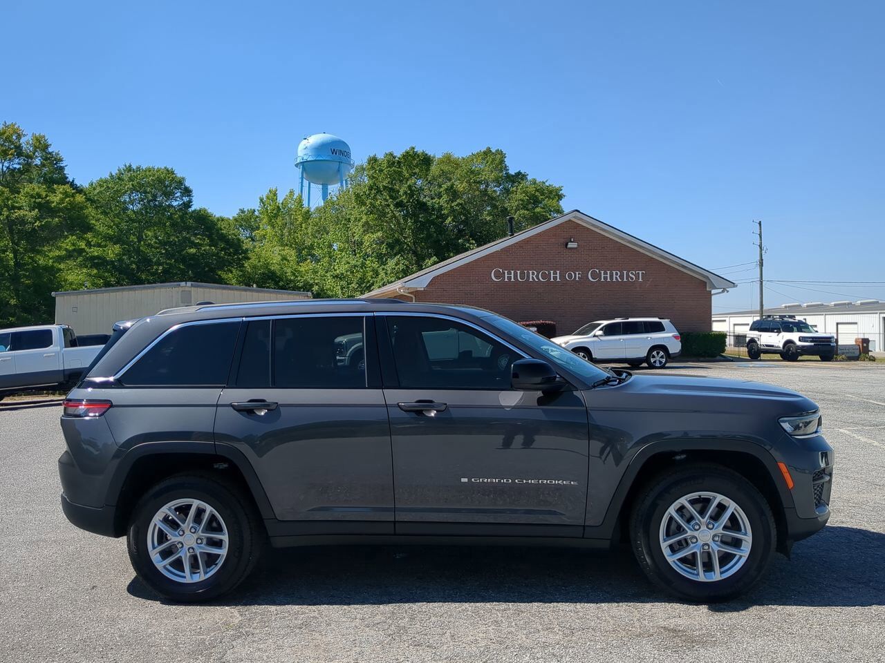 2024 Jeep Grand Cherokee Laredo X Winder GA
