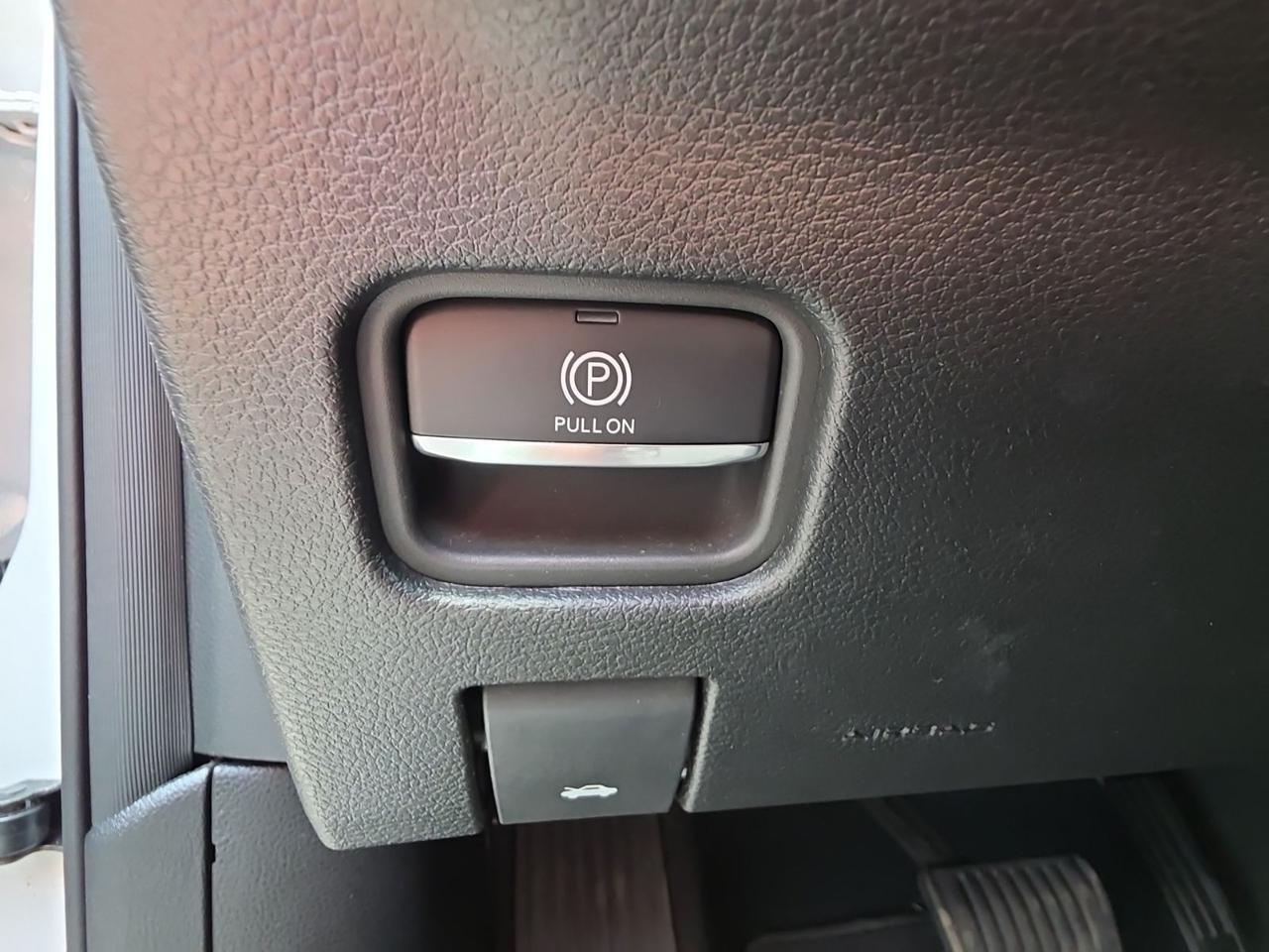 2024 Jeep Grand Cherokee Laredo Glen Burnie MD