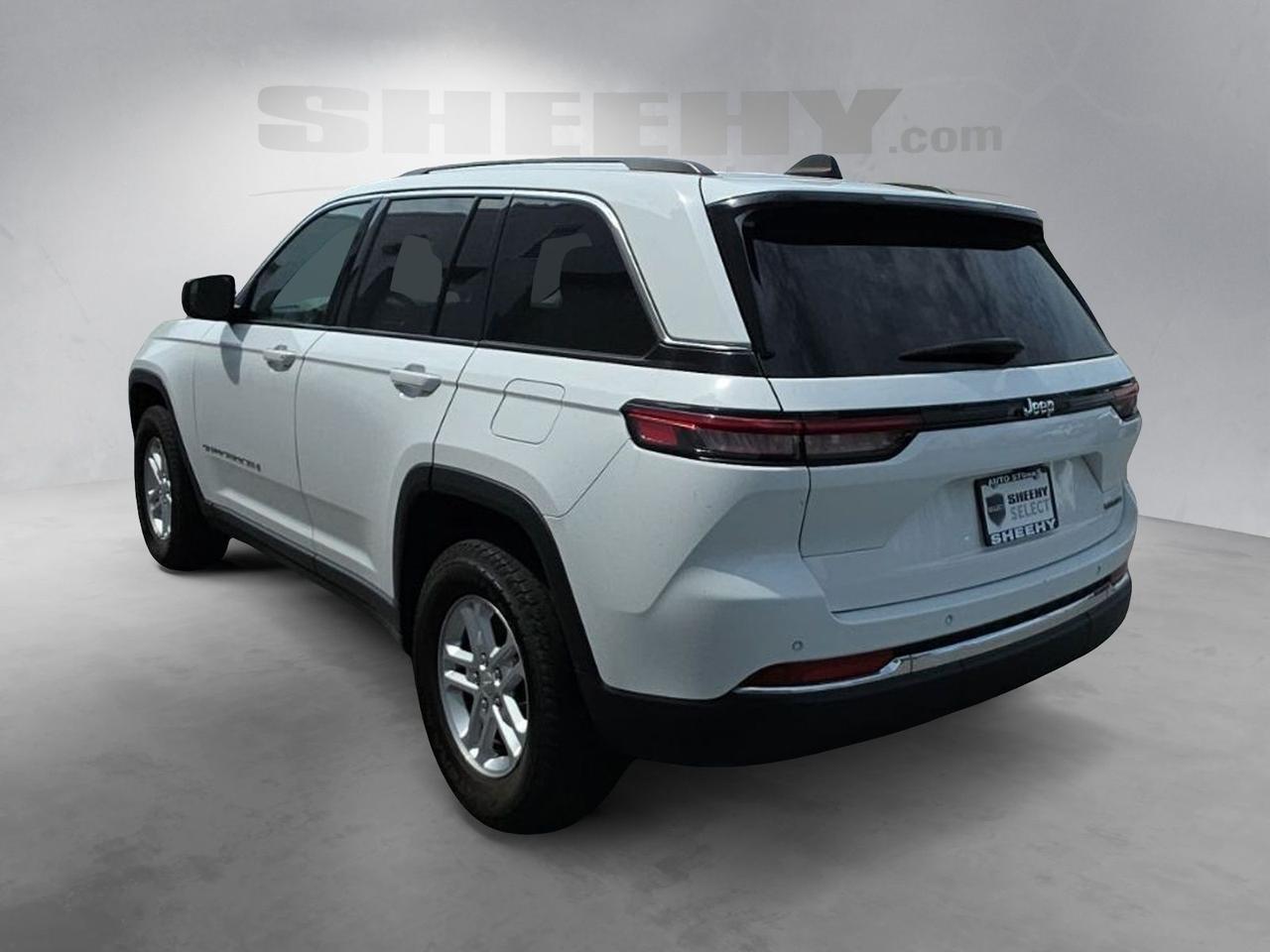 2024 Jeep Grand Cherokee Laredo Glen Burnie MD