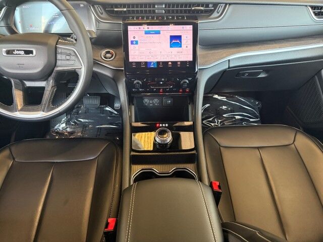 2024 Jeep Grand Cherokee Limited  TX 2024 Jeep Grand Cherokee Limited  TX