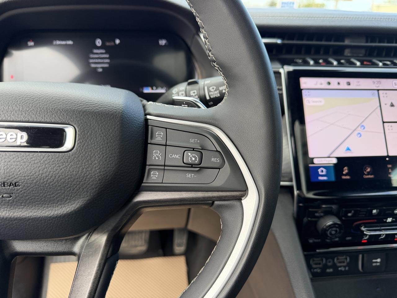 2024 Jeep Grand Cherokee Limited 4WD | V6 | Leather | NAV | Black Appearance Package | 2IN Gloss Black Wheels | Heated Seats Redwater AB
