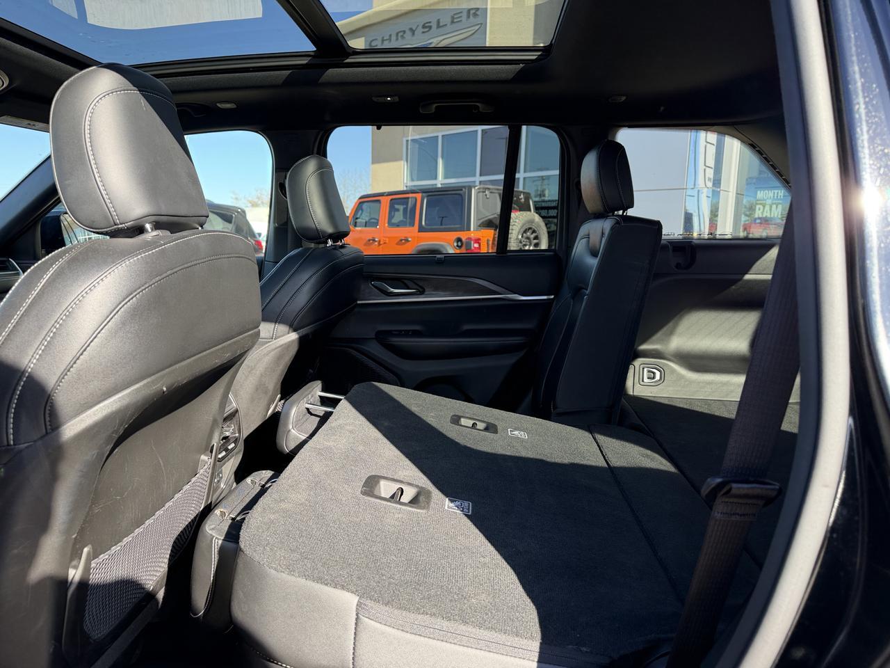 2024 Jeep Grand Cherokee Limited 4WD | V6 | NAV | Leather | Heated Seats | Power Liftgate | 20IN Gloss Black Wheels Redwater AB