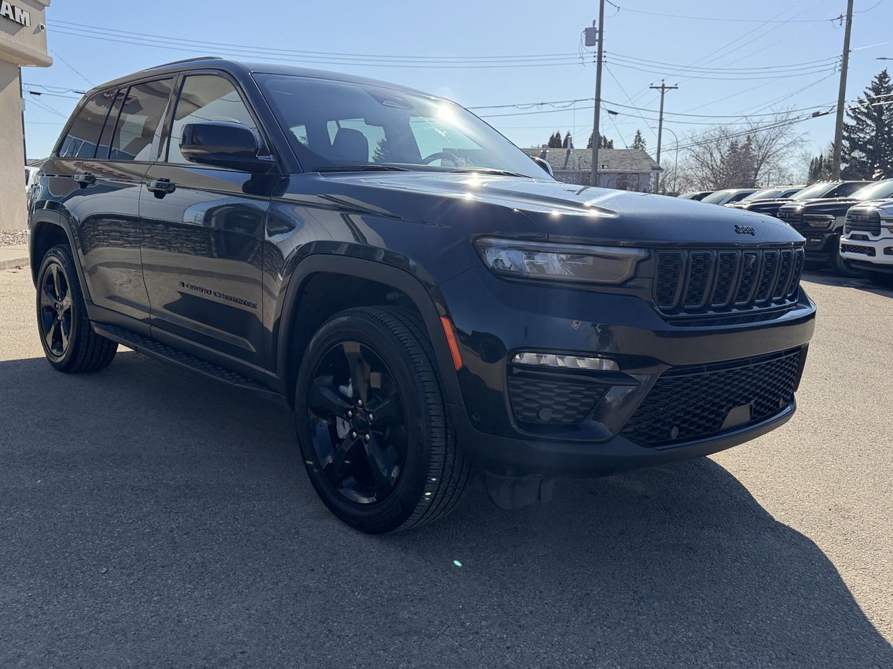 2024 Jeep Grand Cherokee Limited 4WD | V6 | NAV | Leather | Heated Seats | Power Liftgate | 20IN Gloss Black Wheels Redwater AB