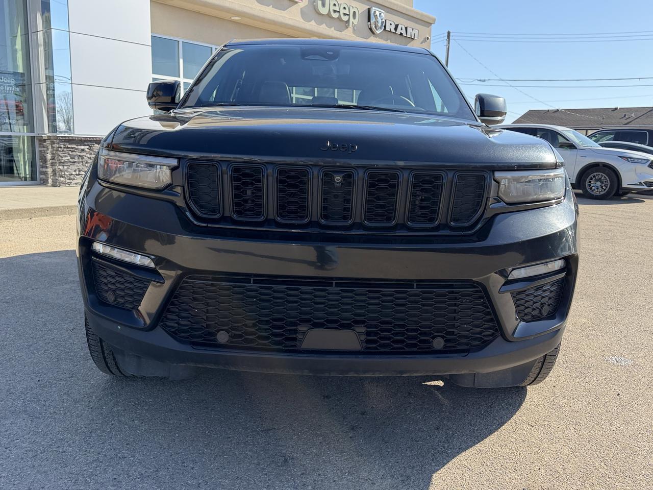 2024 Jeep Grand Cherokee Limited 4WD | V6 | NAV | Leather | Heated Seats | Power Liftgate | 20IN Gloss Black Wheels Redwater AB