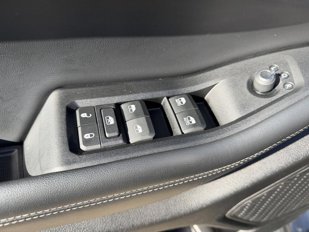 2024 Jeep Grand Cherokee Limited 4WD | V6 | NAV | Leather | Heated Seats | Power Liftgate | 20IN Gloss Black Wheels Redwater AB
