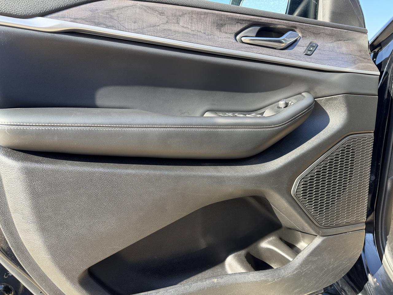 2024 Jeep Grand Cherokee Limited 4WD | V6 | NAV | Leather | Heated Seats | Power Liftgate | 20IN Gloss Black Wheels Redwater AB
