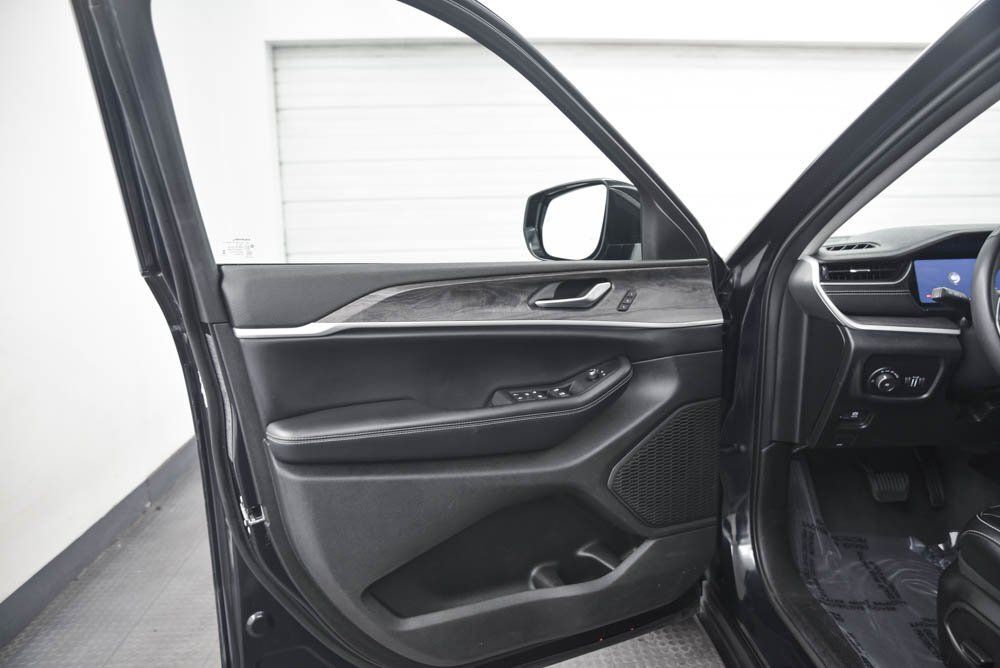 2024 Jeep Grand Cherokee Limited Akron OH