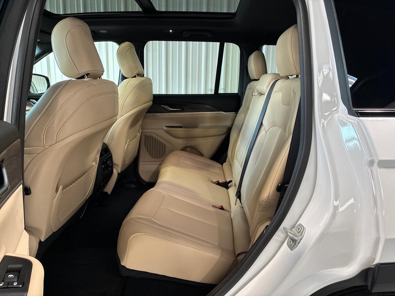 2024 Jeep Grand Cherokee Limited, Black Appearance Pkg, Pano Sunroof Houston TX