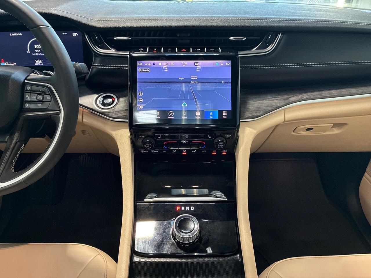 2024 Jeep Grand Cherokee Limited, Black Appearance Pkg, Pano Sunroof Houston TX
