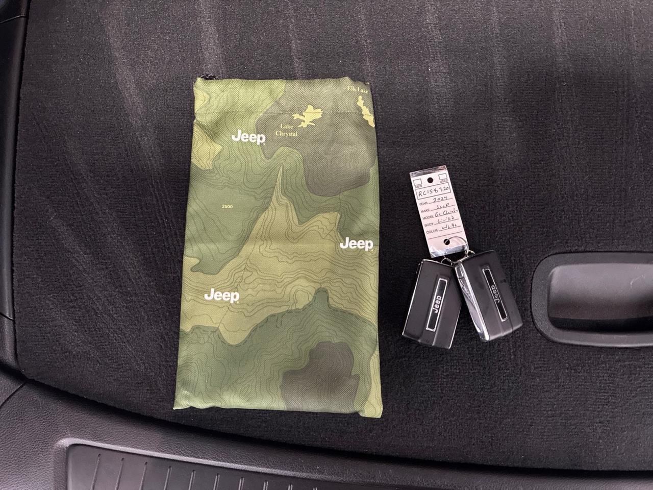 2024 Jeep Grand Cherokee Limited, Black Appearance Pkg, Pano Sunroof Houston TX