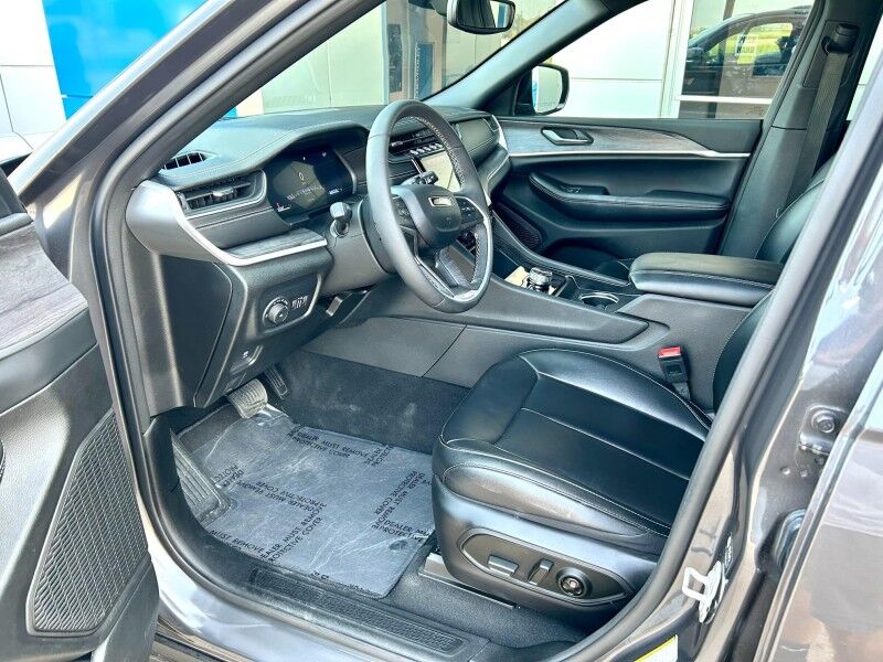2024 Jeep Grand Cherokee Limited Harper KS