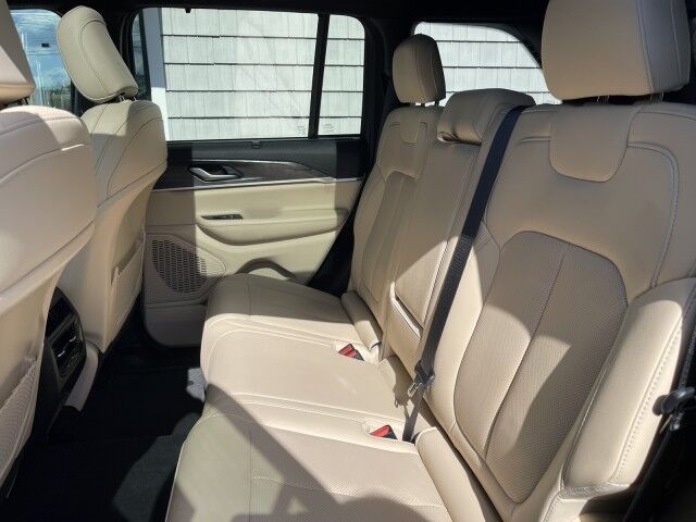 2024 Jeep Grand Cherokee Limited Marshfield MA