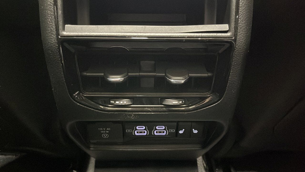2024 Jeep Grand Cherokee Limited Sherwood Park AB