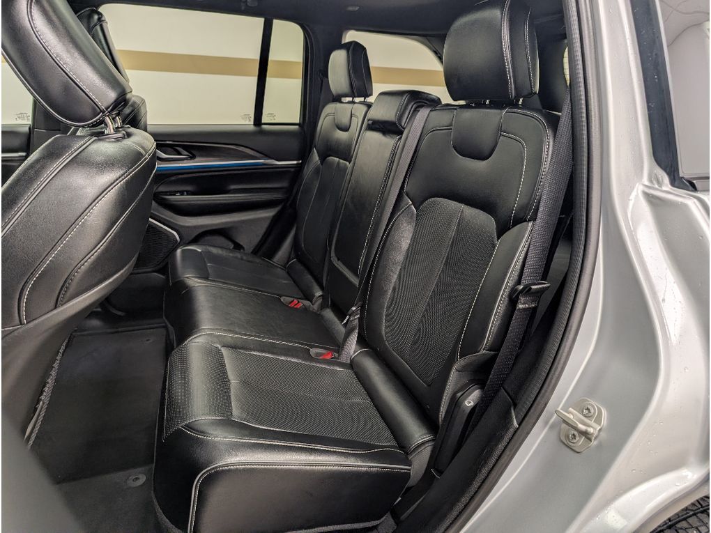 2024 Jeep Grand Cherokee Overland Bozeman MT