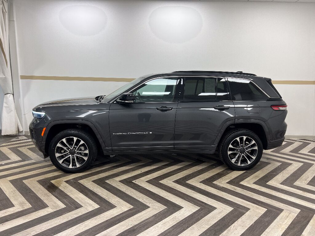 2024 Jeep Grand Cherokee Overland Gasoline