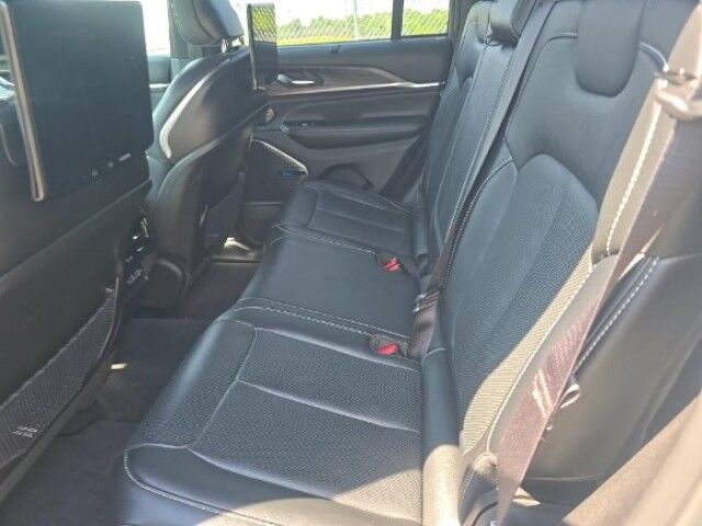 2024 Jeep Grand Cherokee Overland Marshfield MA