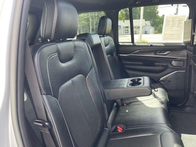 2024 Jeep Grand Cherokee Overland Marshfield MA