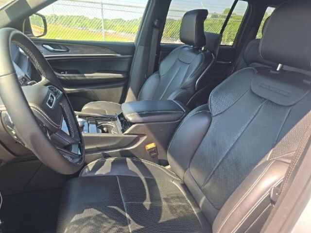 2024 Jeep Grand Cherokee Overland Marshfield MA