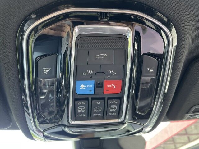 2024 Jeep Grand Cherokee Overland Marshfield MA