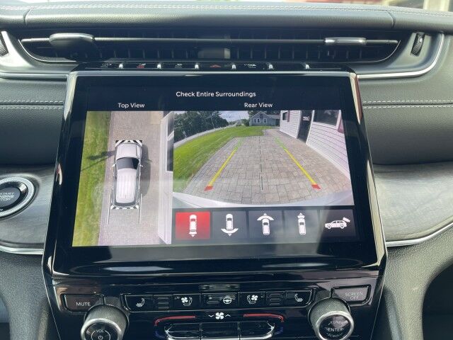 2024 Jeep Grand Cherokee Overland Marshfield MA